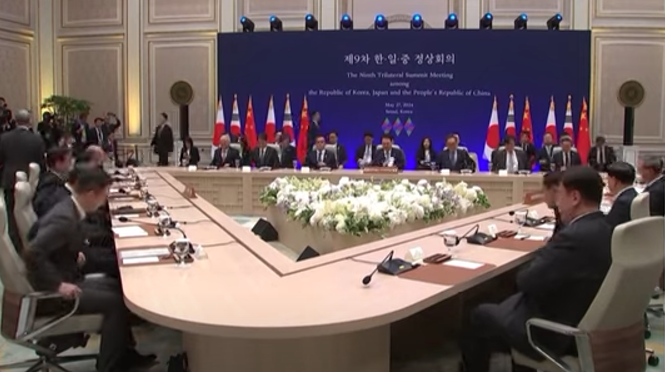 Gipfelkonferenz mit Japan, Südkorea und China in Seoul